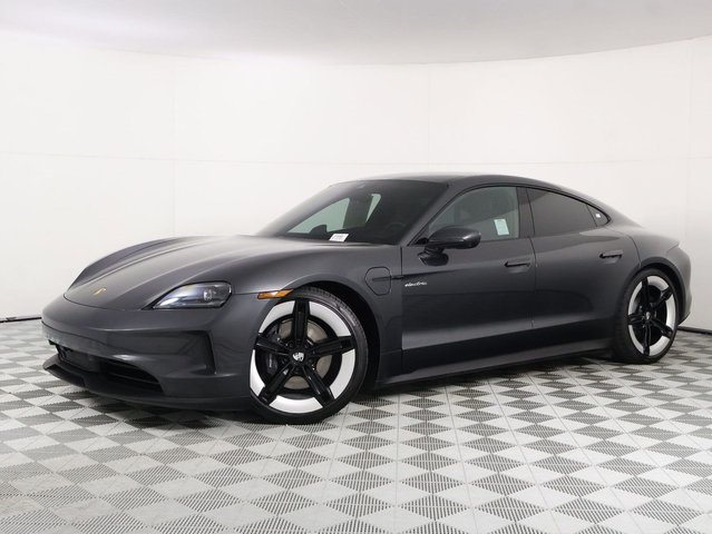 2025 Porsche Taycan 