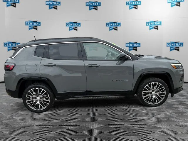 Certified Used 2022 Gray Jeep Limited image 7