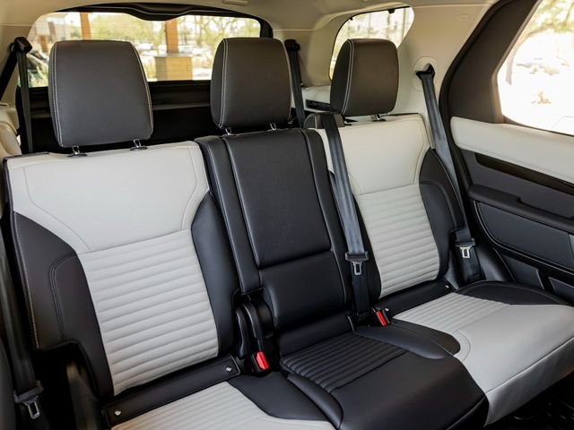 2025 Land Rover Discovery S - Photo 24