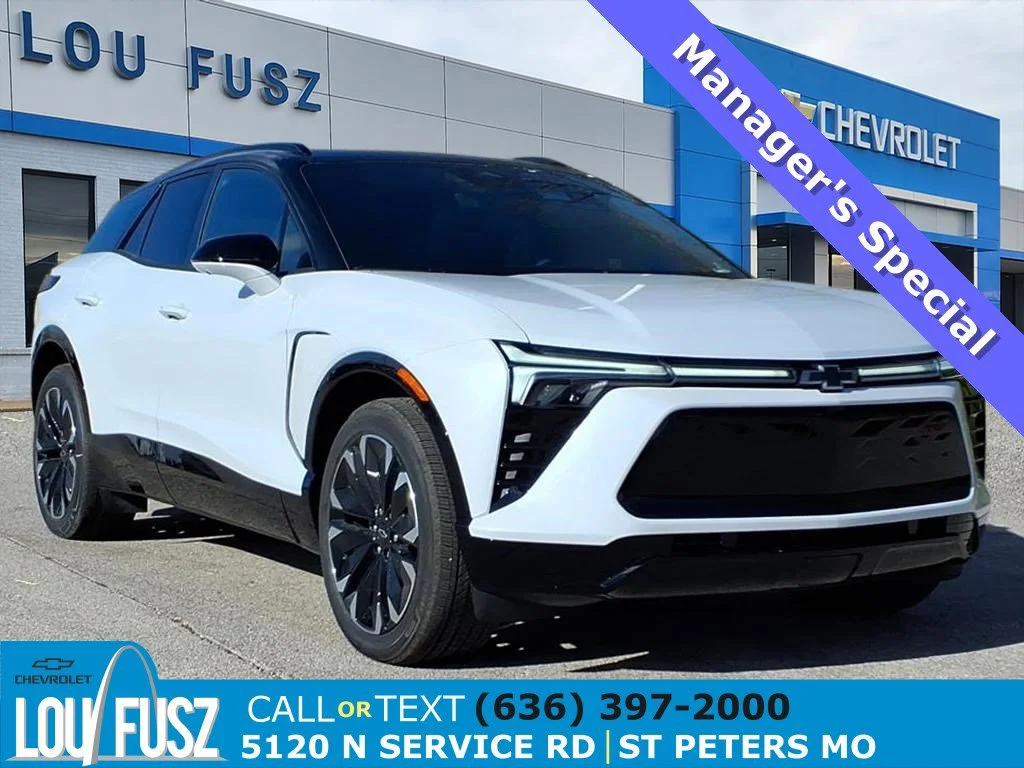 New 2026 Polar White Tricoat Chevrolet RS image 1