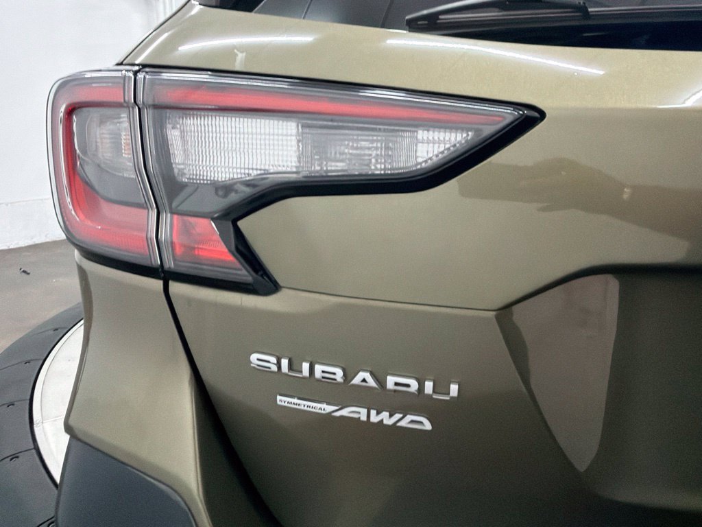 Used 2020 Brown Subaru Limited image 12