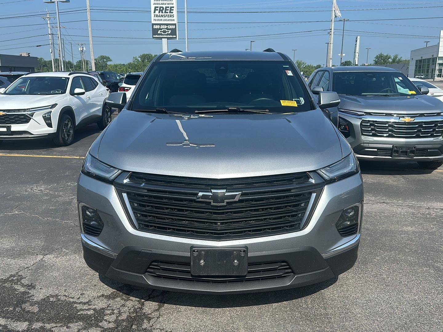 Used 2023 Sterling Gray Metallic Chevrolet LT Cloth image 6