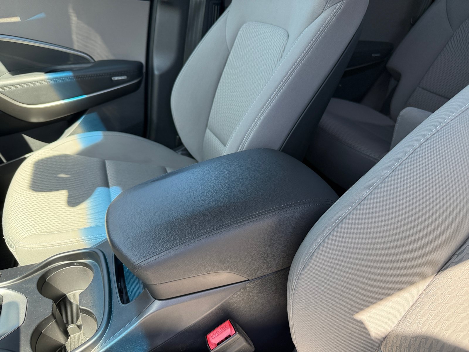 Used 2017 Circuit Silver Hyundai SE image 14