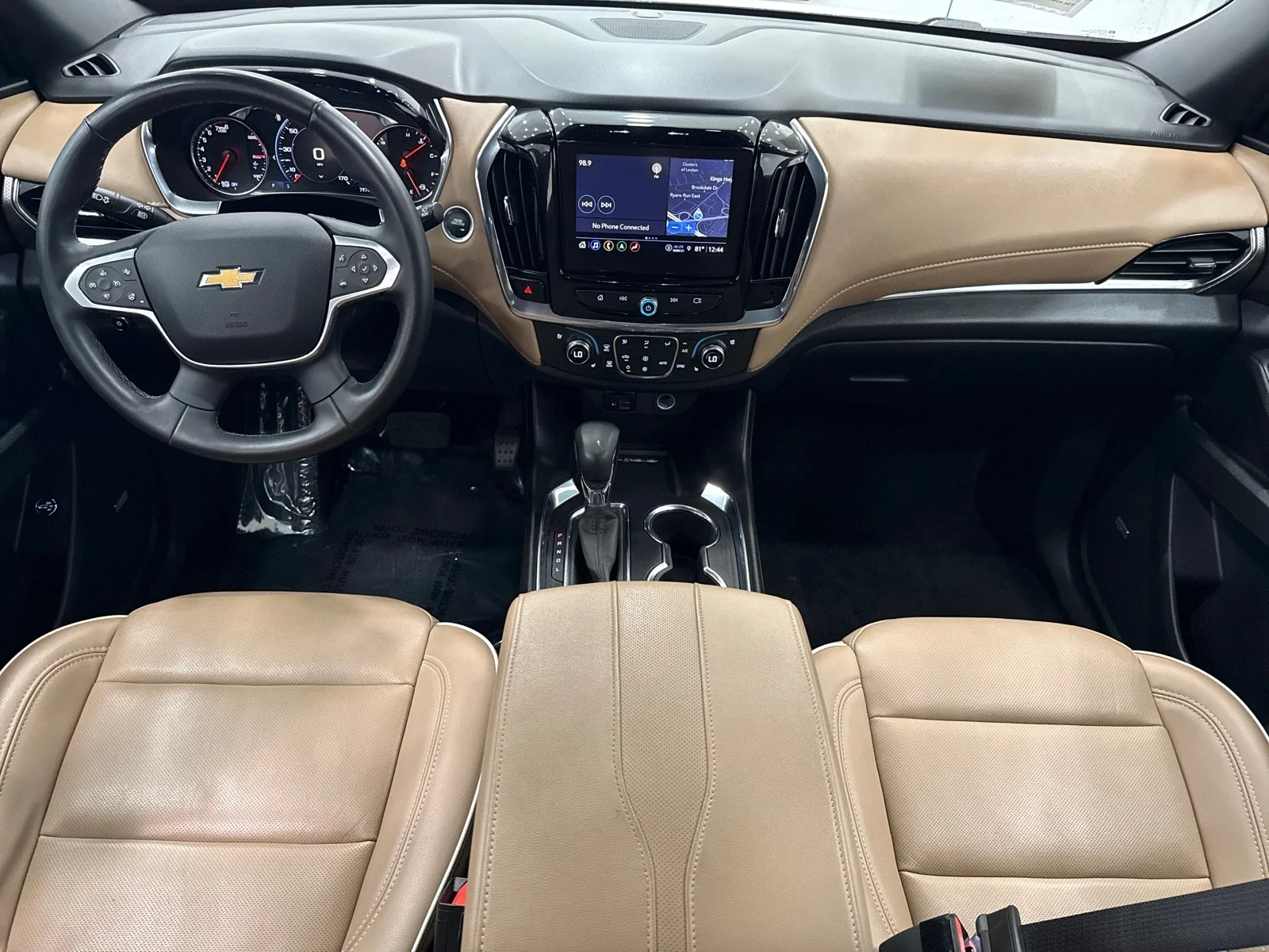 Used 2023 Iridescent Pearl Tricoat Chevrolet Premier FWD image 37