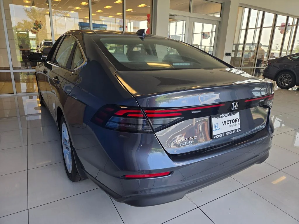 New 2026 Meteorite Gray Metallic Honda LX image 8