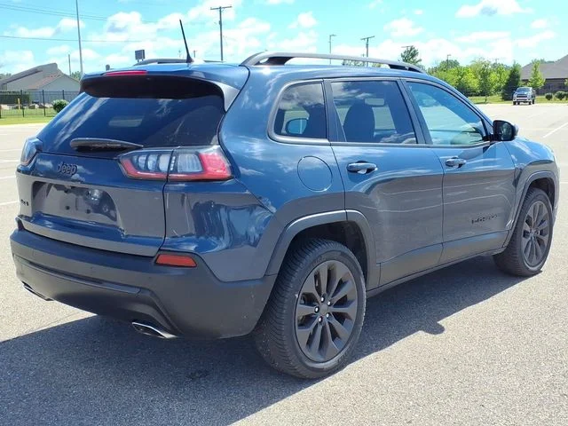 Used 2021 Blue Jeep Latitude Lux image 4
