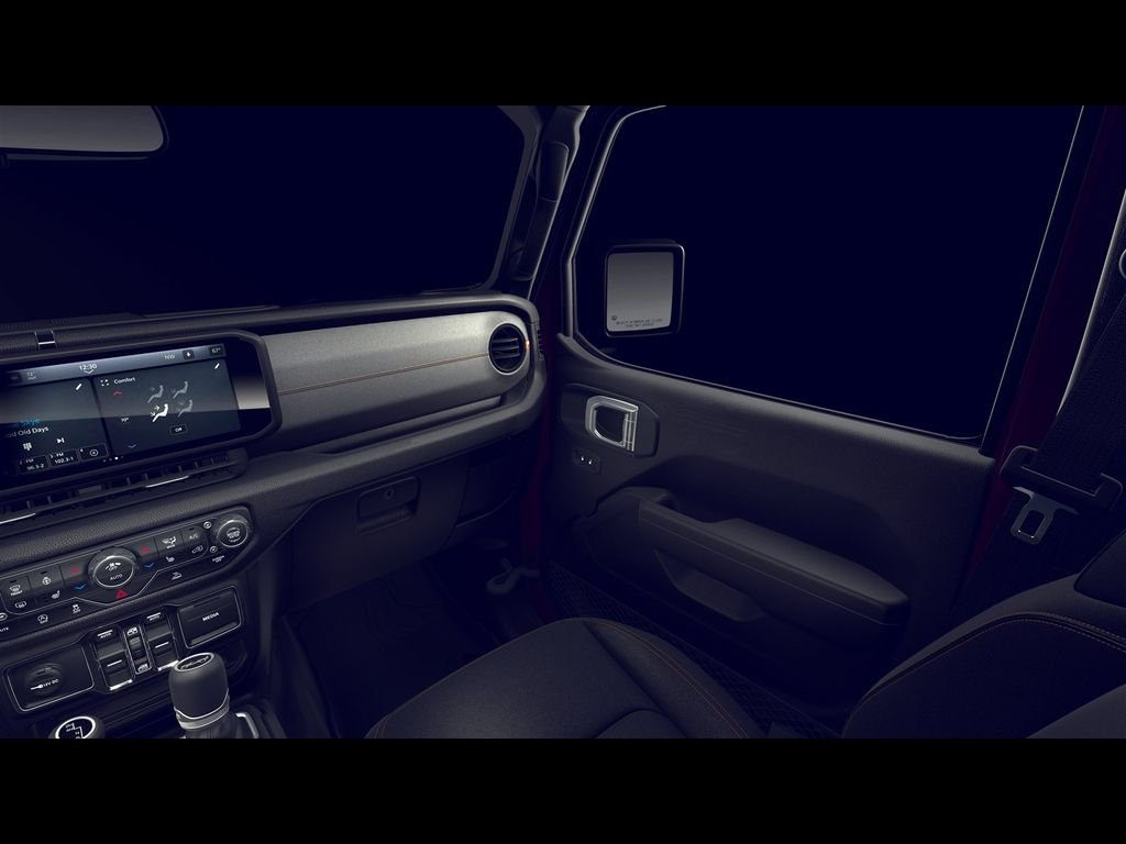 New 2026 Tuscadero Pearl-Coat Exterior Paint Jeep Sport S image 7