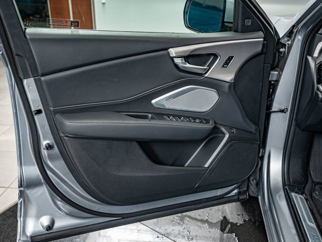 New 2026 Solar Silver Metallic Acura Technology Package image 19