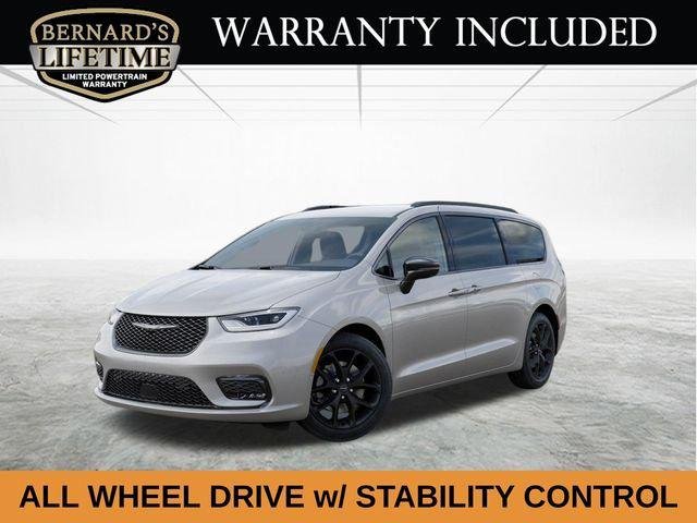 2026 Chrysler Pacifica Select AWD's photo