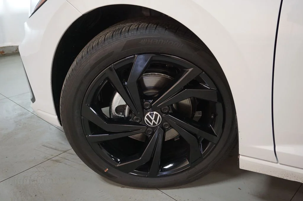 New 2026 White Volkswagen 1.5T SE image 26