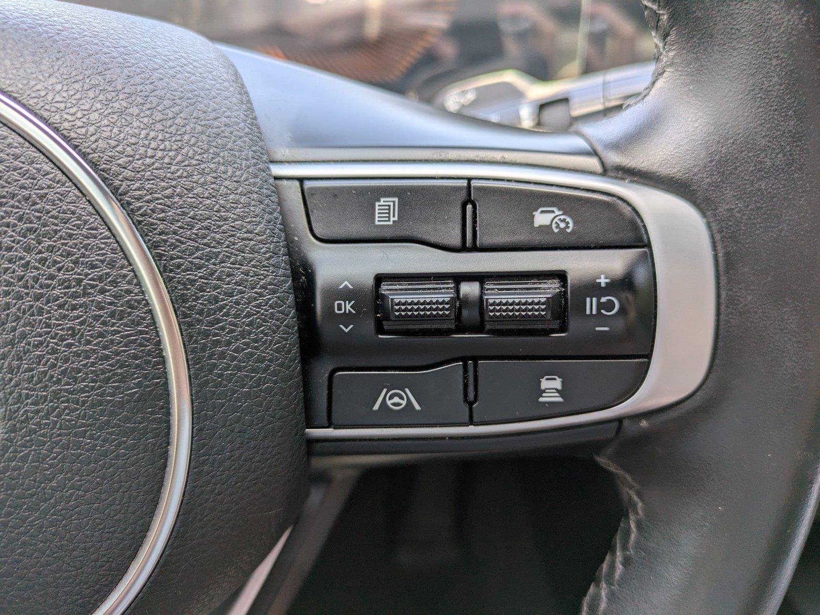 Used 2025 Yacht Blue Kia GT-Line image 26