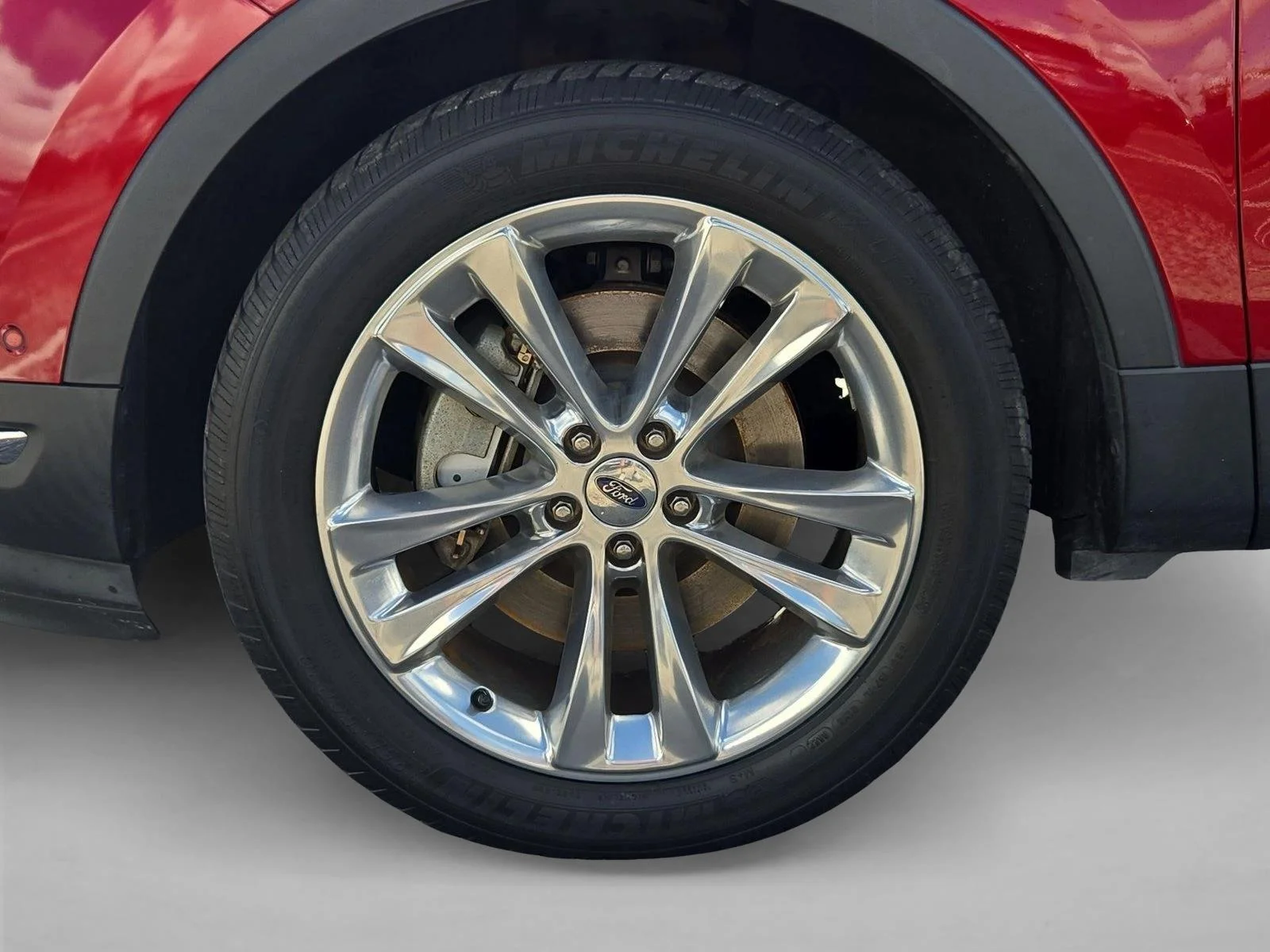 Used 2018 Ruby Red Metallic Tinted Clearcoat Ford Limited image 25