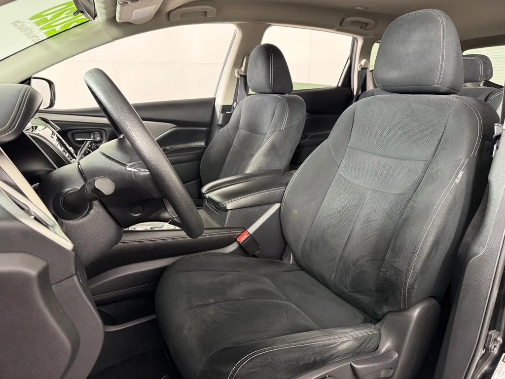 Used 2020 Black Nissan S image 12