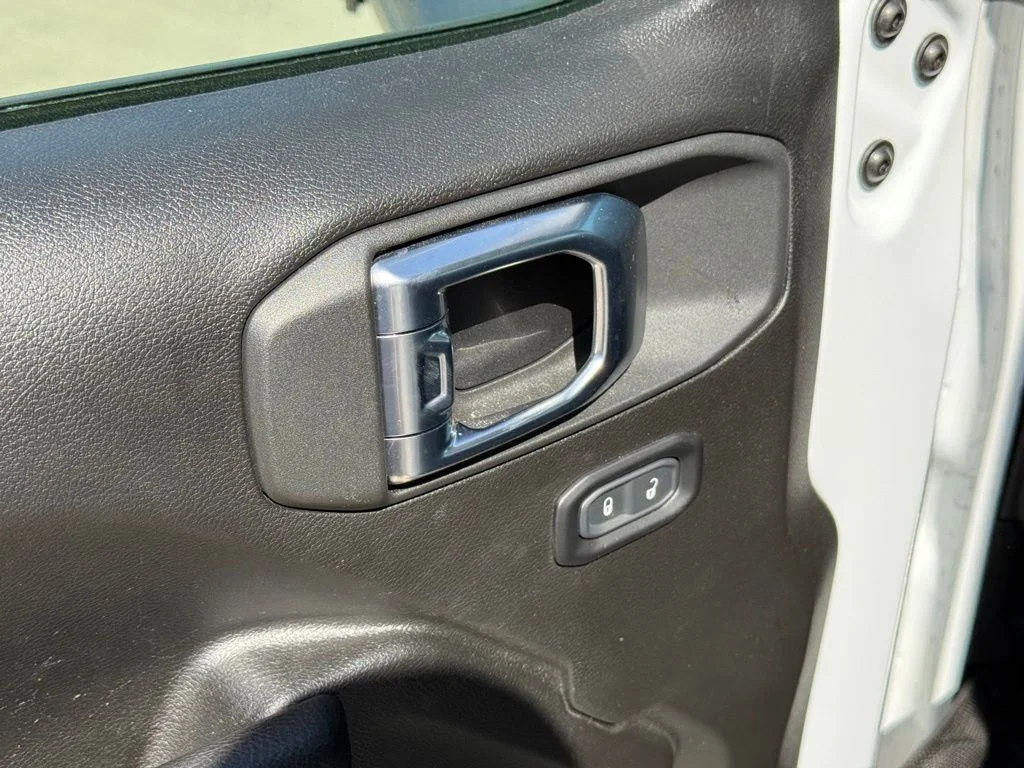 Used 2025 White Jeep Sport image 13