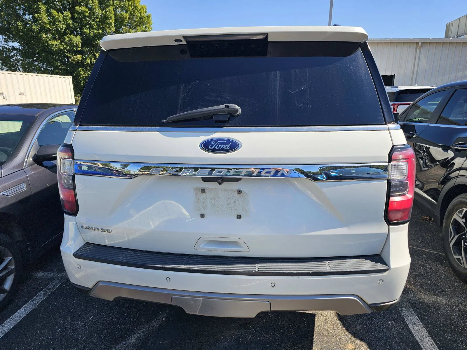 Used 2020 White Ford Limited image 14