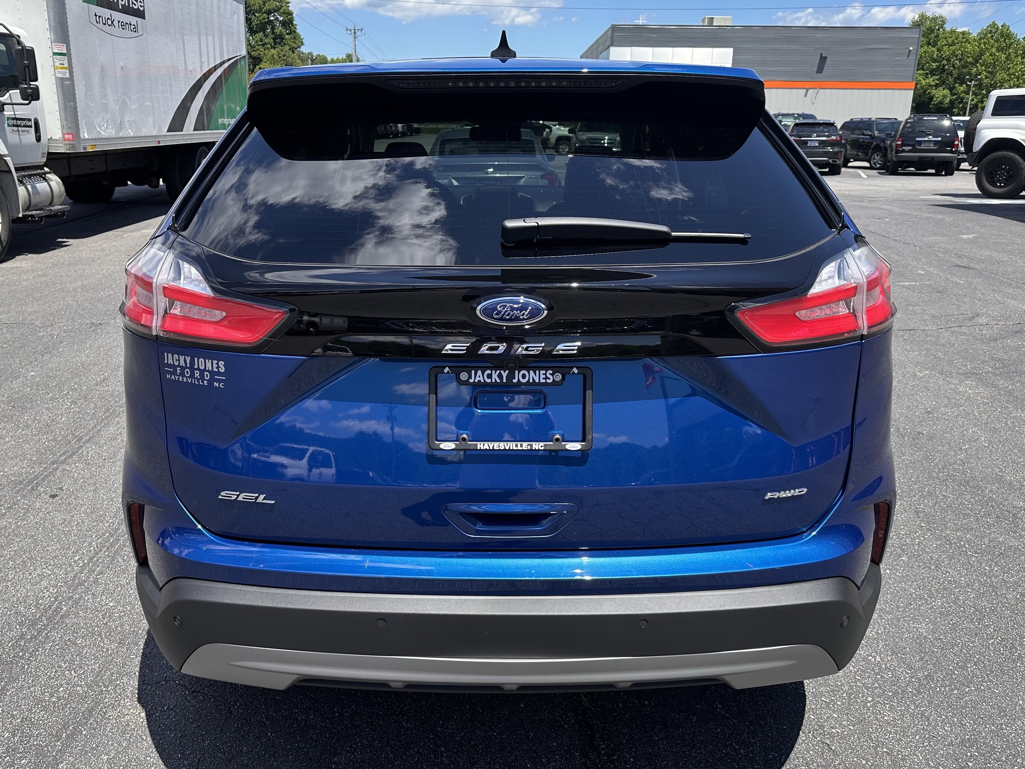 Certified Used 2024 Atlas Blue Metallic Ford SEL image 7