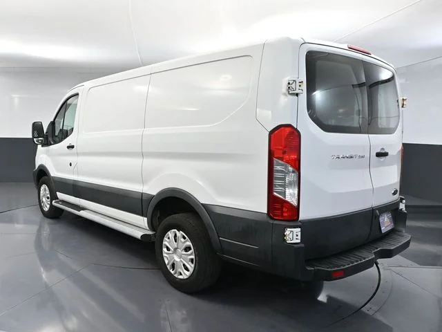2016 Ford Transit Base - Photo 7