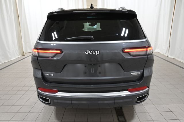 Used 2024 Gray Jeep Summit image 12