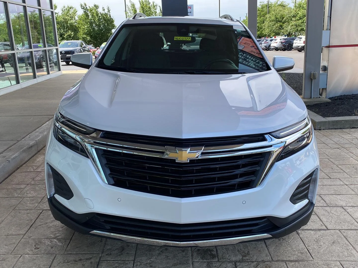 Used 2022 Iridescent Pearl Tricoat Chevrolet LT image 2