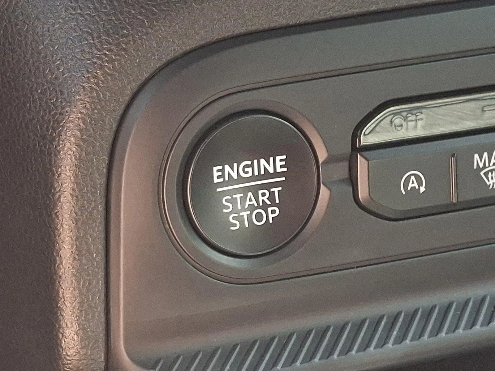 Used 2025 Carbonized Gray Metallic Ford Outer Banks image 24