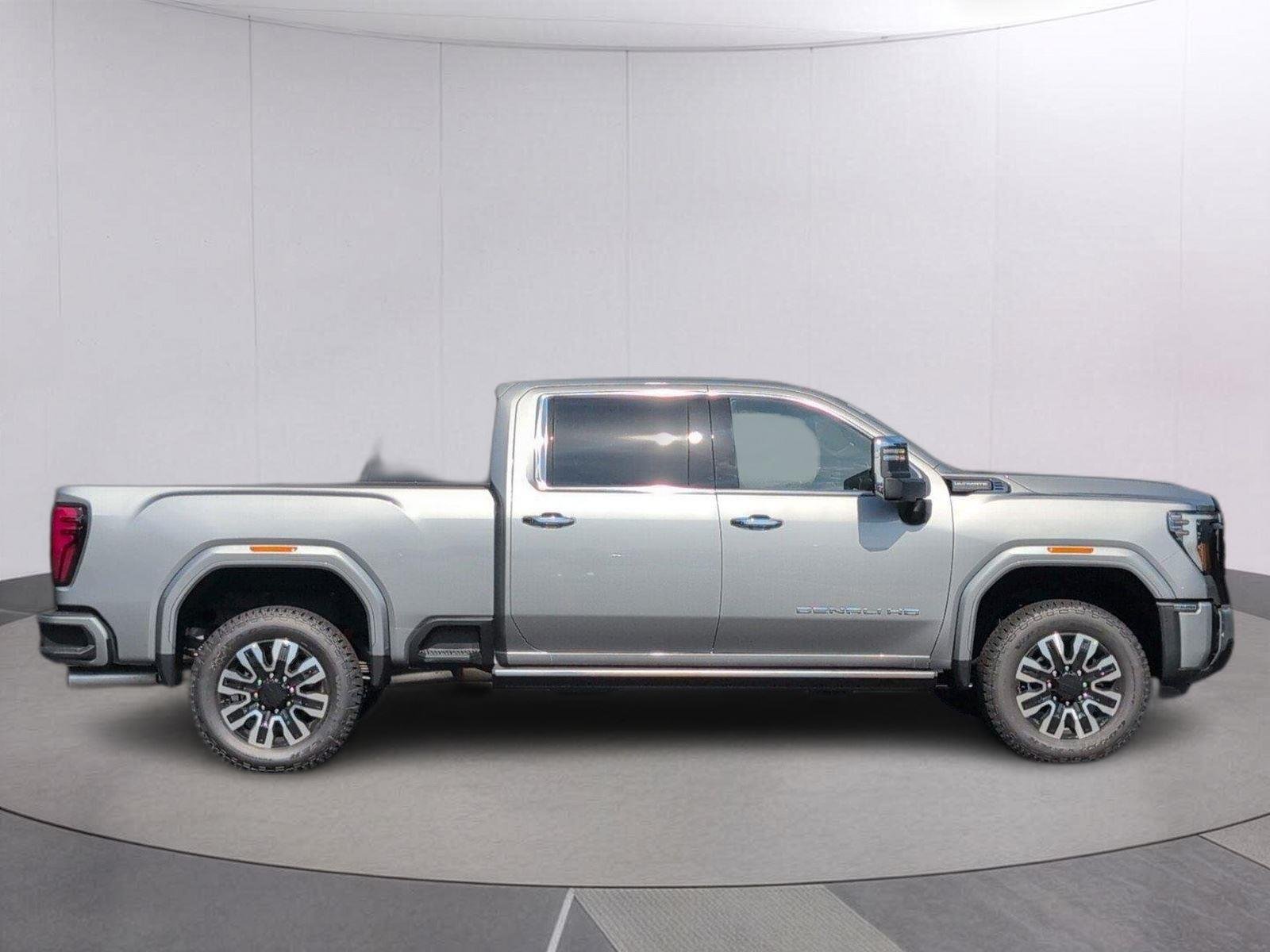 New 2026 Sterling Metallic GMC Denali Ultimate image 7