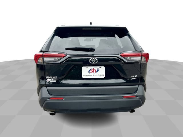 Used 2024 Midnight Black Metallic Toyota XLE image 7