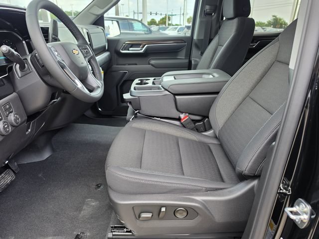 2026 Chevrolet Silverado 1500 LT - Photo 15
