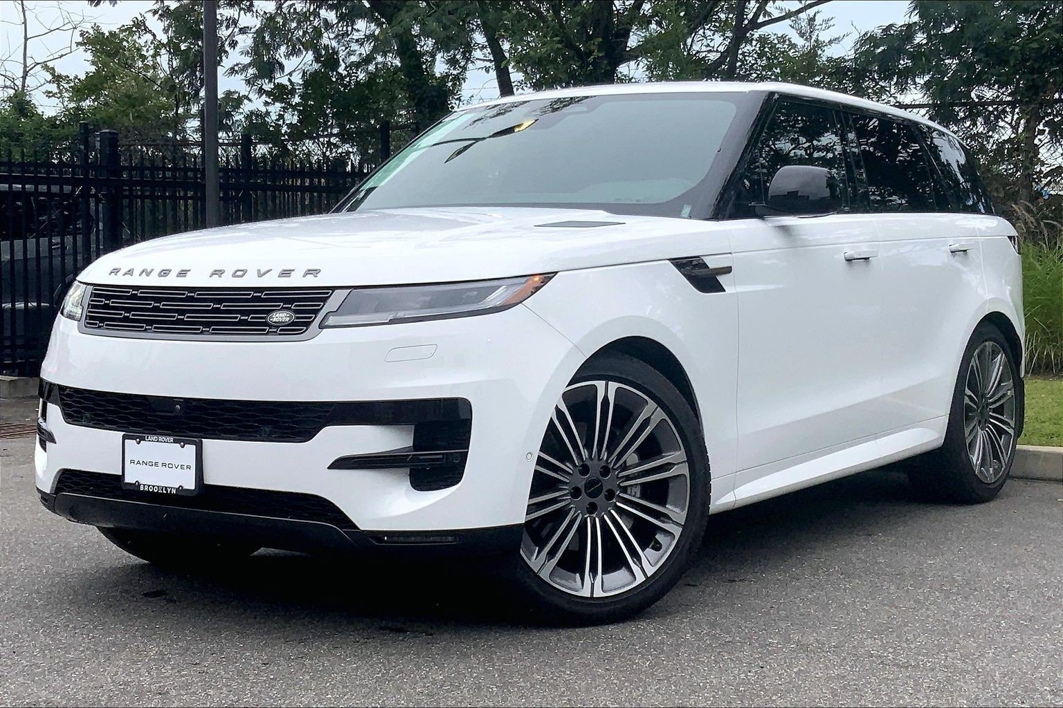 2026 Land Rover Range Rover Sport