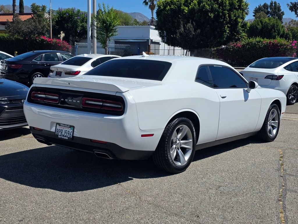 Certified Used 2019 White Dodge SXT image 5