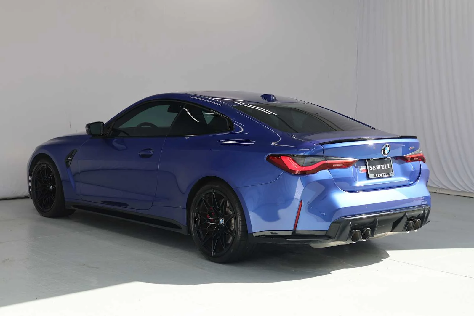 Certified Used 2024 Portimao Blue Metallic BMW  image 7
