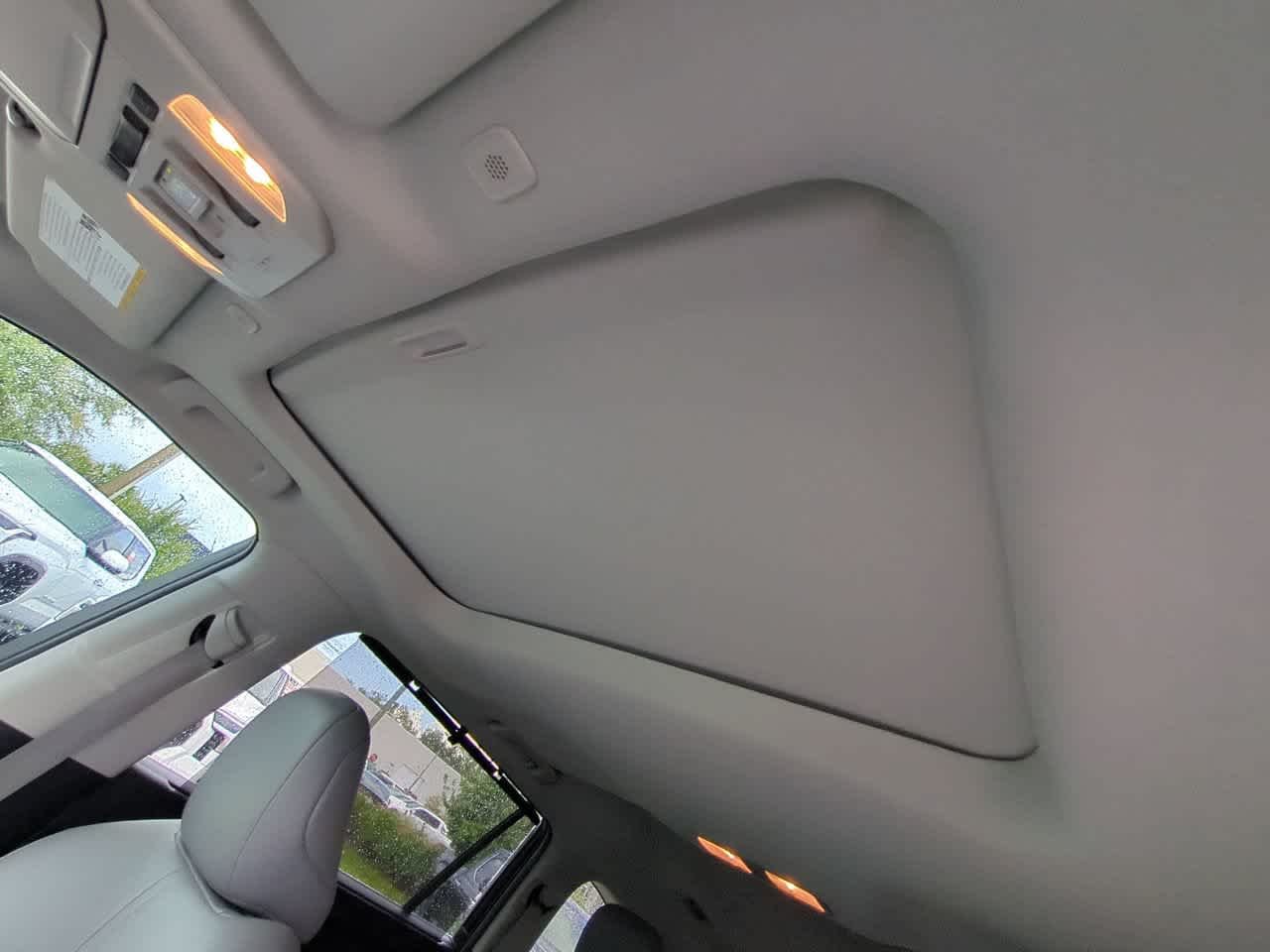 Used 2023 Blueprint Toyota L image 19