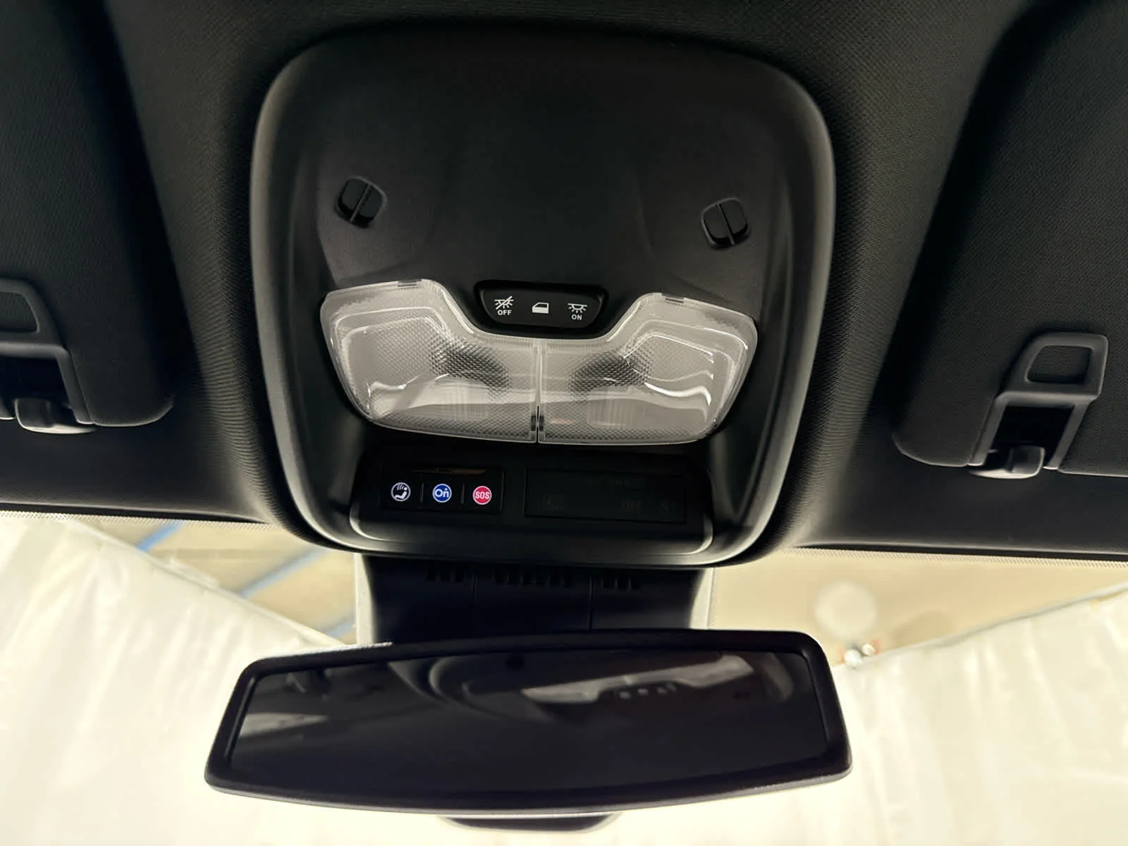 Certified Used 2026 Rapids Metallic GMC Elevation image 23