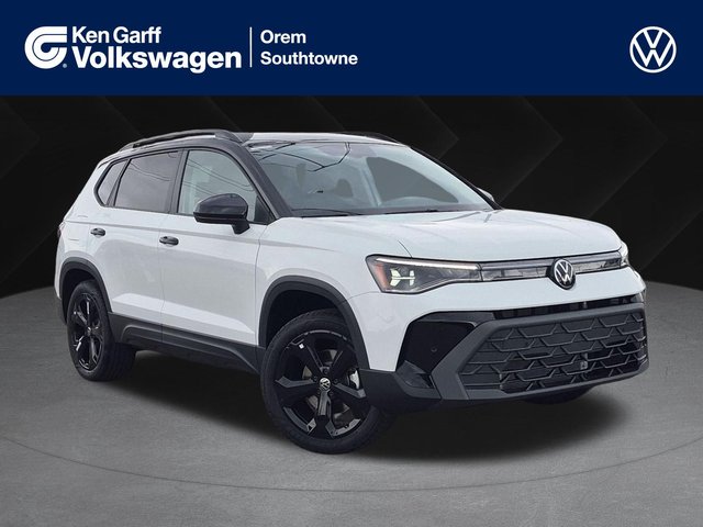 2026 Volkswagen Taos SE Black
