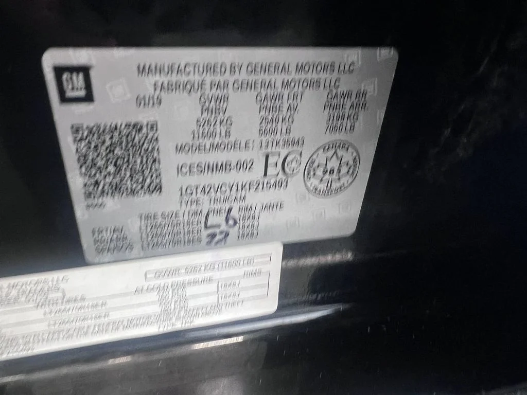Used 2019 Onyx Black GMC SLT image 25