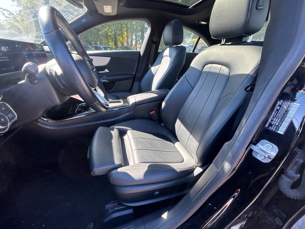Used 2025 Black Mercedes-Benz CLA 250 image 18