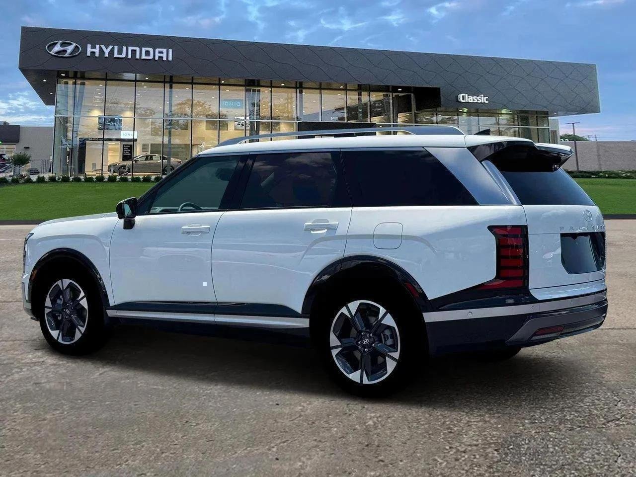 New 2026 Creamy White Pearl Hyundai Limited image 4