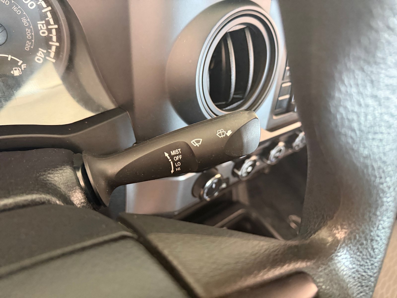 Used 2018 Midnight Black Metallic Toyota SR image 14