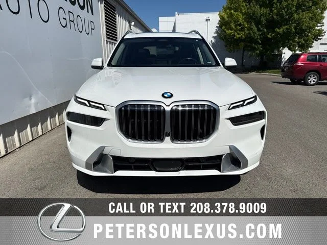 Used 2026 White BMW xDrive40i image 9