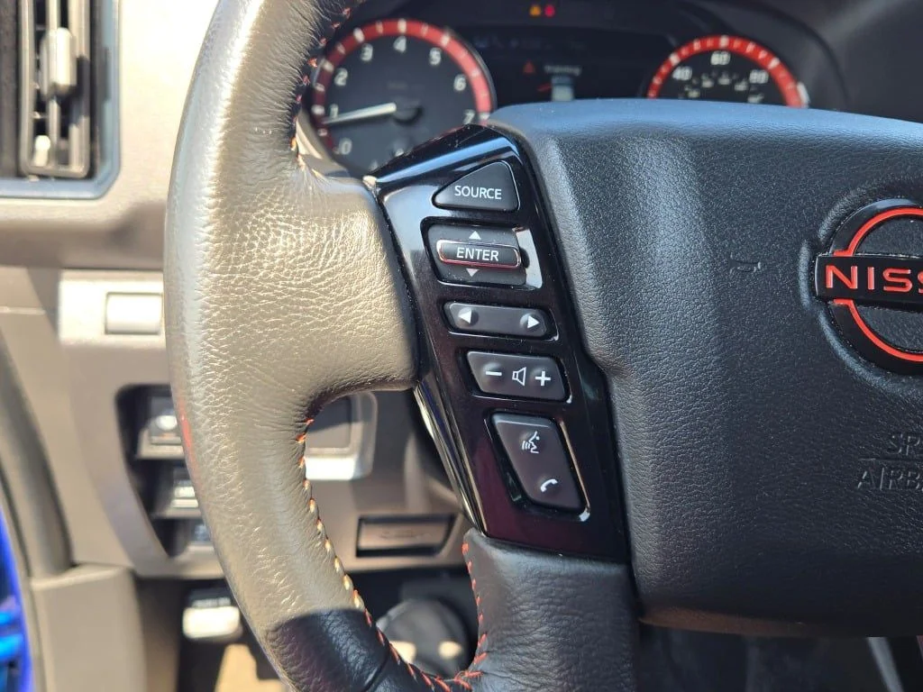 Used 2025 Blue Nissan PRO-4X image 27