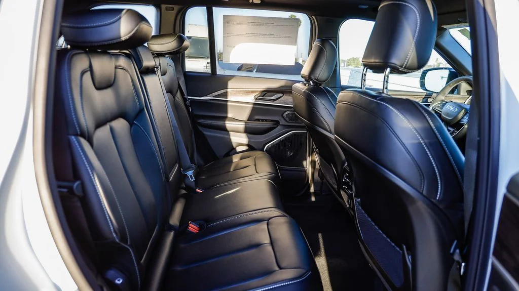 New 2026 White Jeep Limited image 20