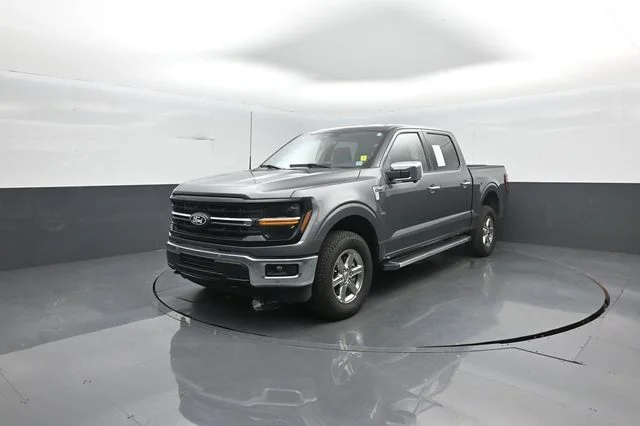Used 2024 Gray Ford XLT image 4