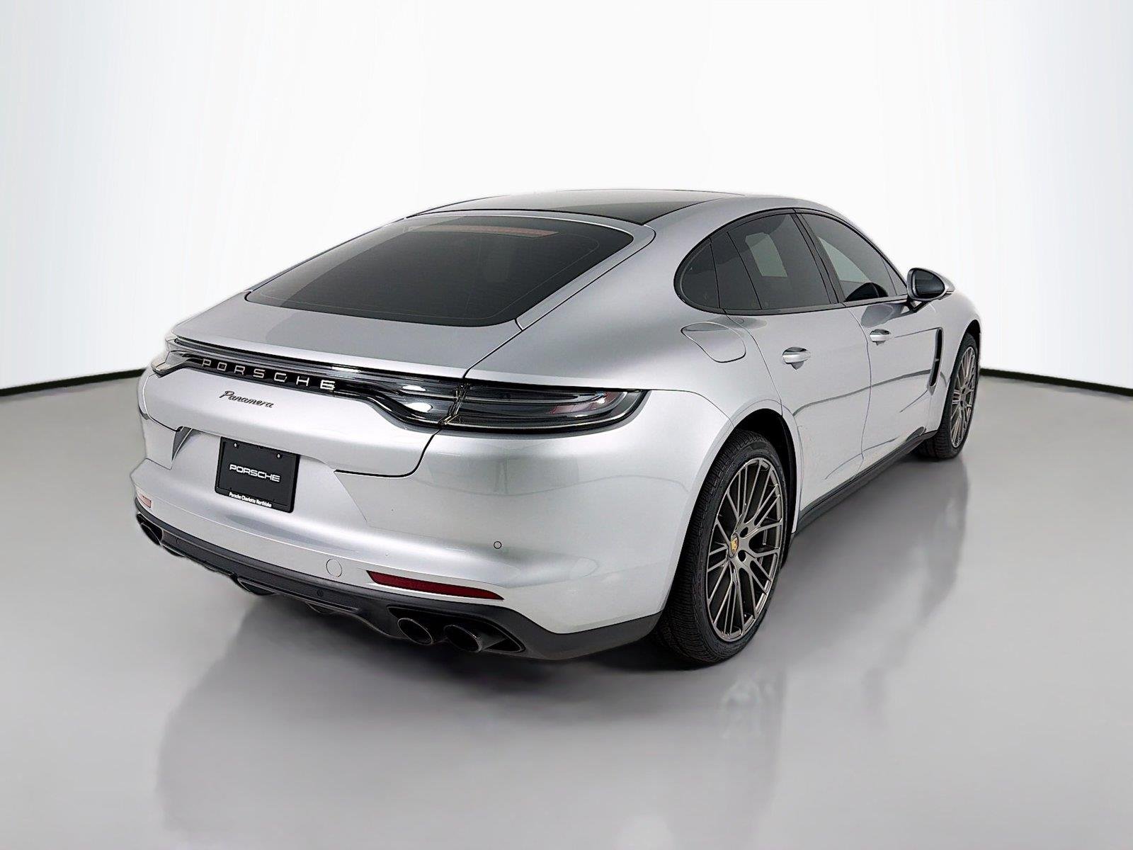 Used 2023 GT Silver Metallic Porsche Platinum Edition image 28