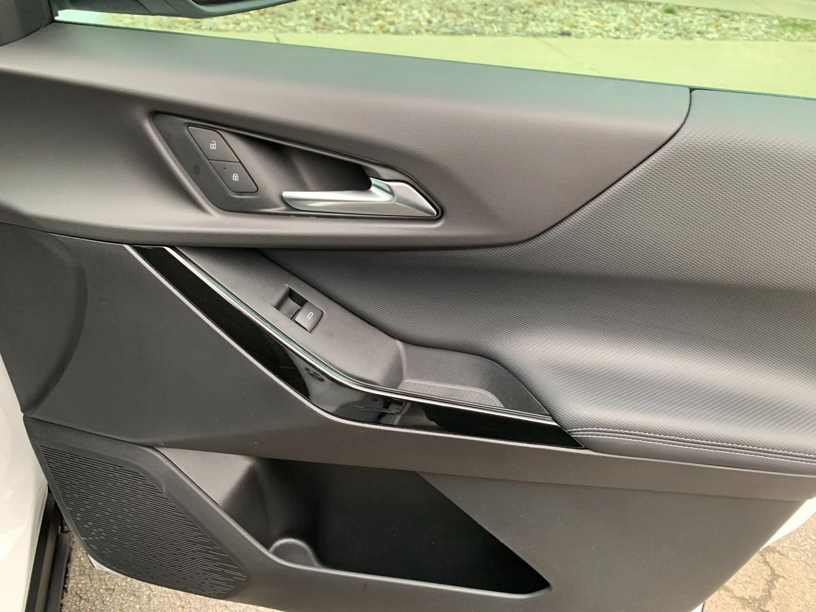 2026 Chevrolet Equinox LT - Photo 18