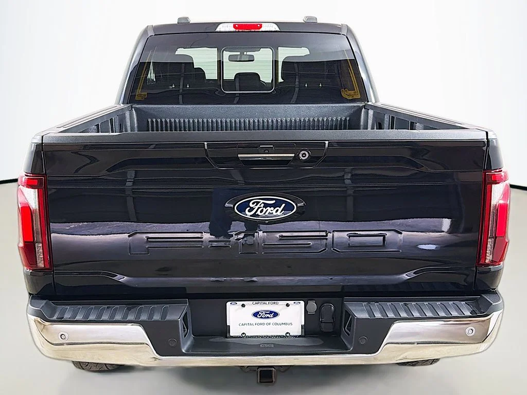 Used 2024 Agate Black Metallic Ford Lariat image 15