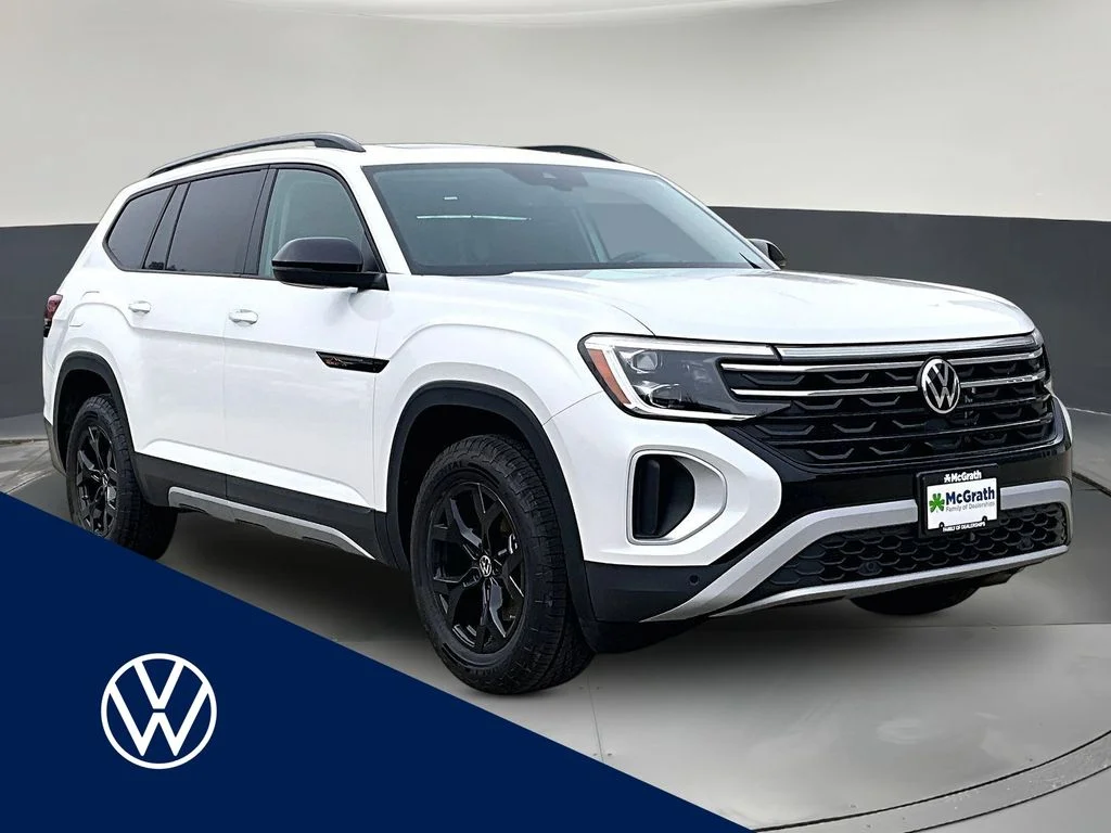 New 2026 White/off-white Volkswagen 2.0T Peak Edition image 1