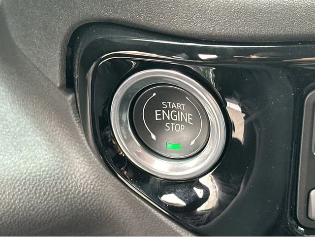 New 2026 Onyx Black GMC Elevation image 22