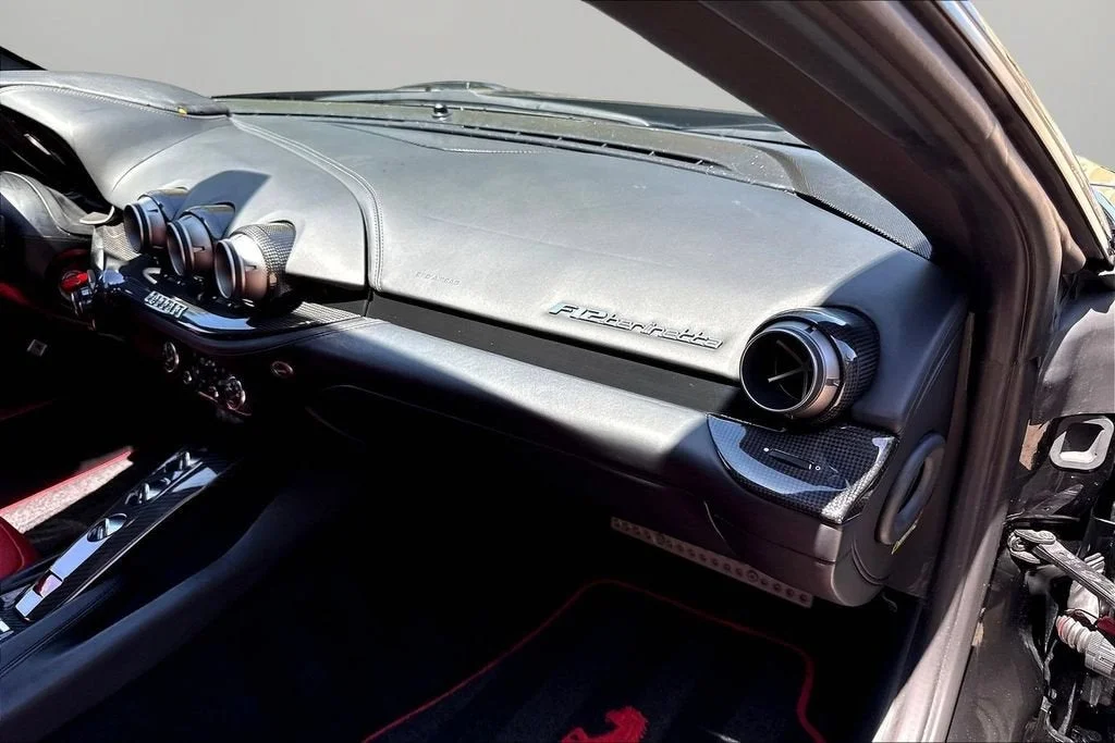 Used 2014 Nero Daytona Ferrari Berlinetta image 20