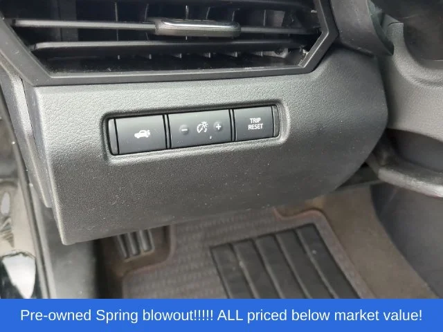 Used 2022 Black Nissan 2.5 SR image 25