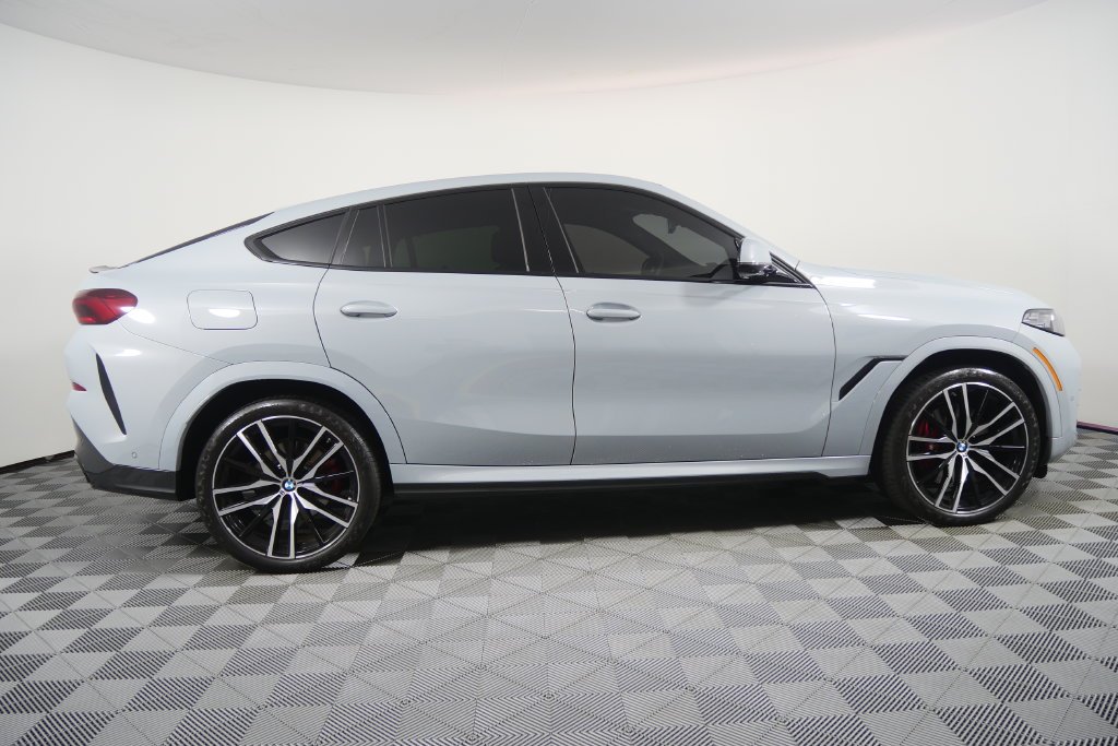 Certified Used 2024 Brooklyn Grey Metallic BMW xDrive40i image 3