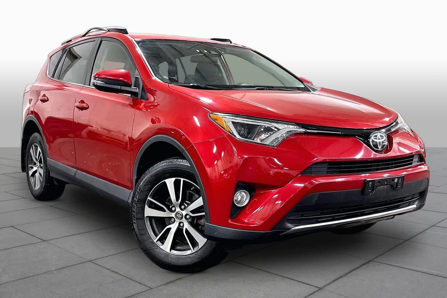 Used 2017 Barcelona Red Metallic Toyota XLE image 2